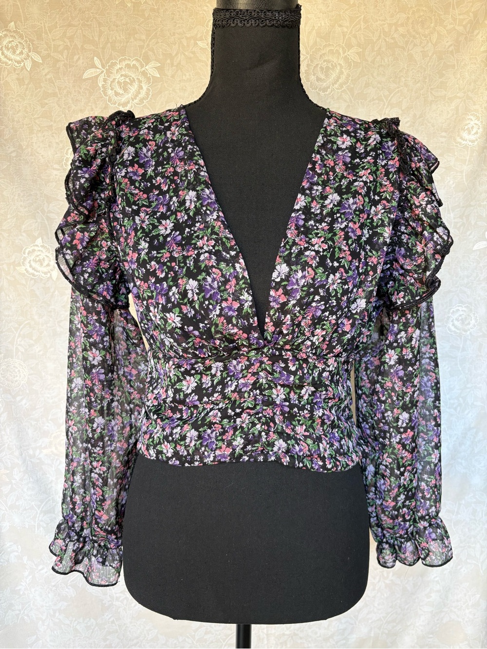 Zara Black Floral Ruffle V-Neck Peplum Blouse